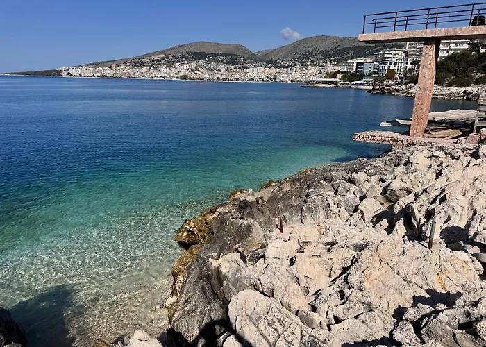 Modern And Comfortable Apartment, Coastline, Wifi