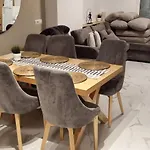 Apartment Sky - Modern And Comfortable Apartment, Wifi