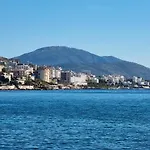 Appartamento Sky - Modern And Comfortable Apartment, Wifi *