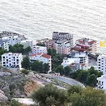 Apartment Sky - Modern And Comfortable Apartment, Wifi Sarandë